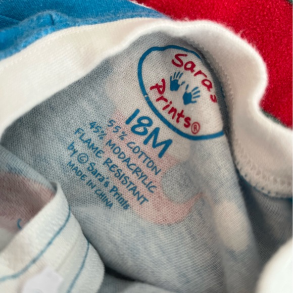 Set of 3 Christmas PJs Unisex size 12-18 footies Santa - Picture 3 of 7